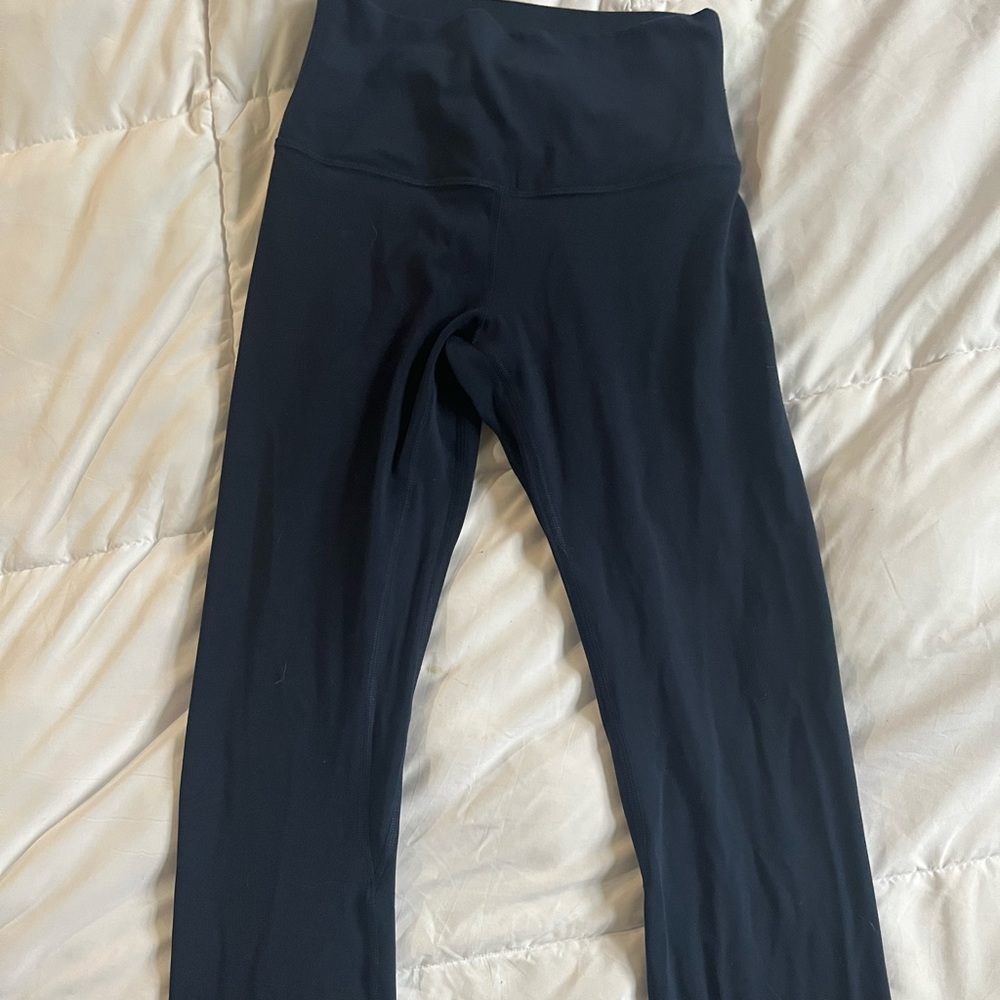 Lululemon align 25” size 4 navy blue